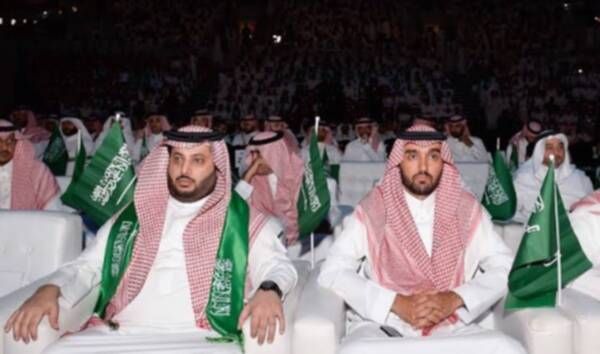 الفيصل وآل الشيخ