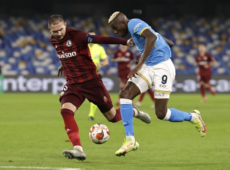 2021-10-21t202101z_1120605785_up1ehal1kj0qo_rtrmadp_3_soccer-europa-nap-war-report_reuters