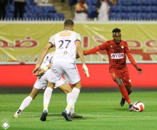 من لقاء ضمك والحزم