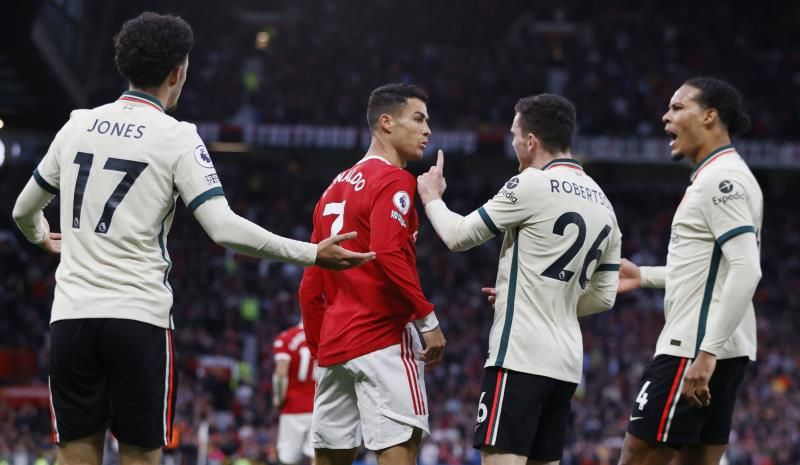 ليفربول ومانشستر يونايتد
