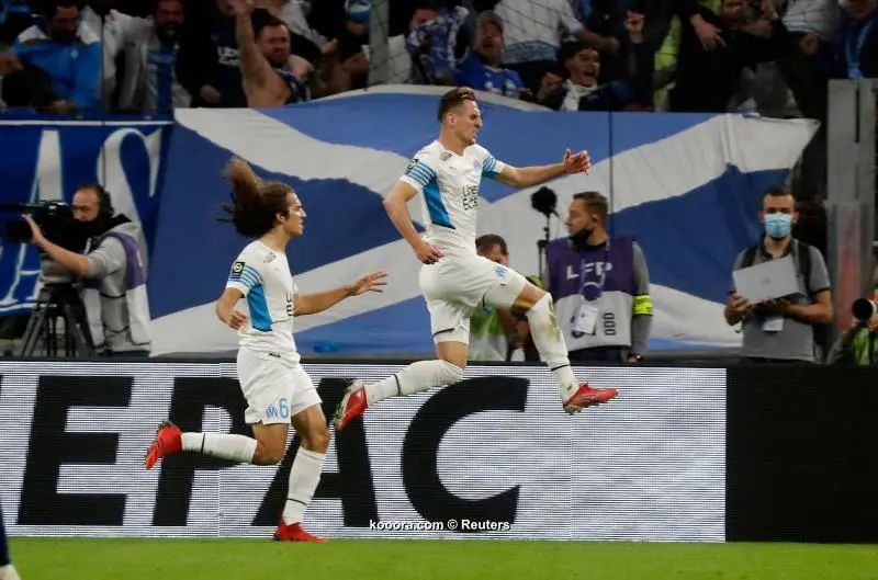 ?i=reuters%2f2021-10-24%2f2021-10-24t190920z_174818557_up1ehao1h7i34_rtrmadp_3_soccer-france-olm-psg-report_reuters