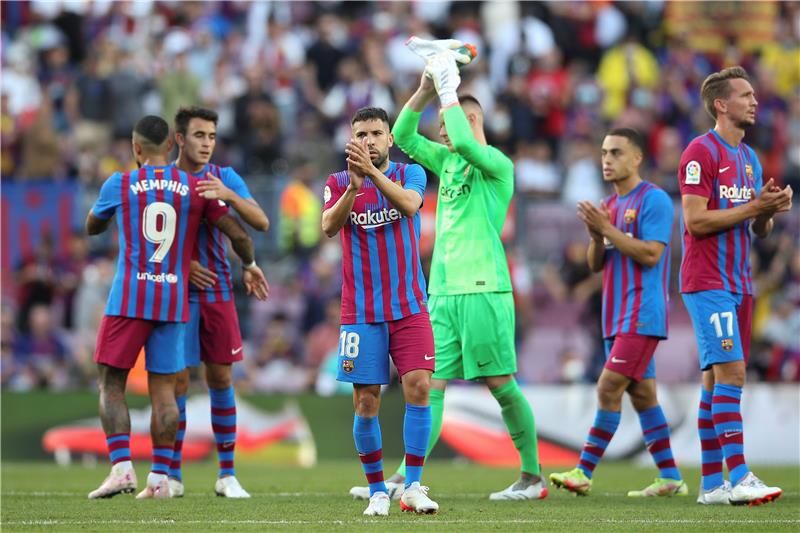 لاعبو برشلونة 