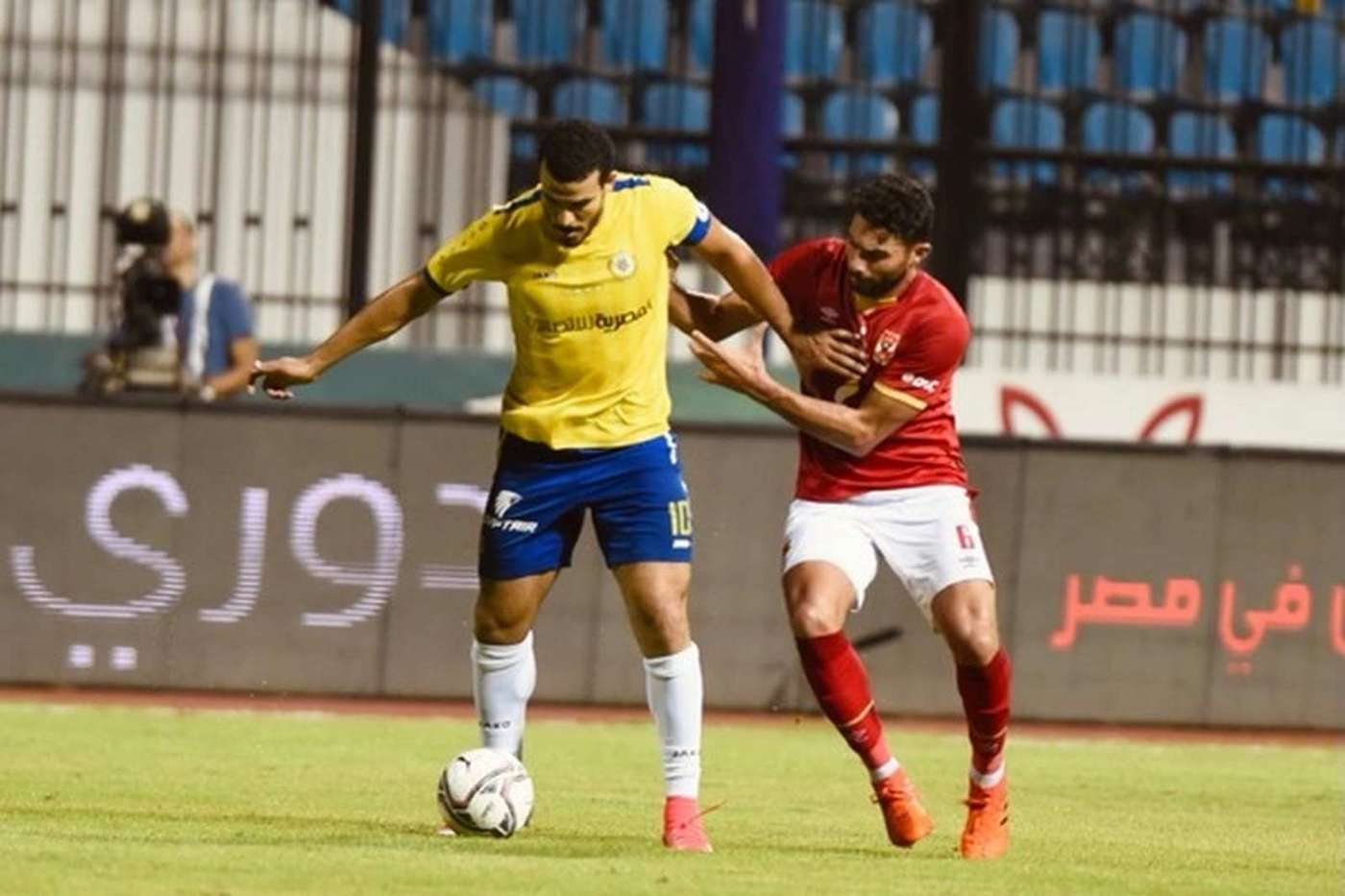 مباراة سابقة بين الأهلي والإسماعيلي