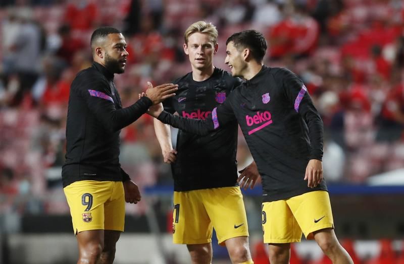 لاعبو برشلونة