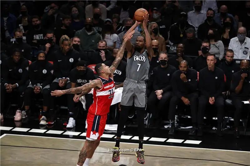 ?i=epa%2fbasketball%2f2021-10%2f2021-10-26-09546130_epa