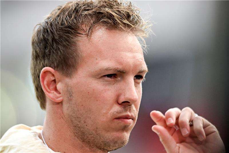 جوليان ناجلسمان