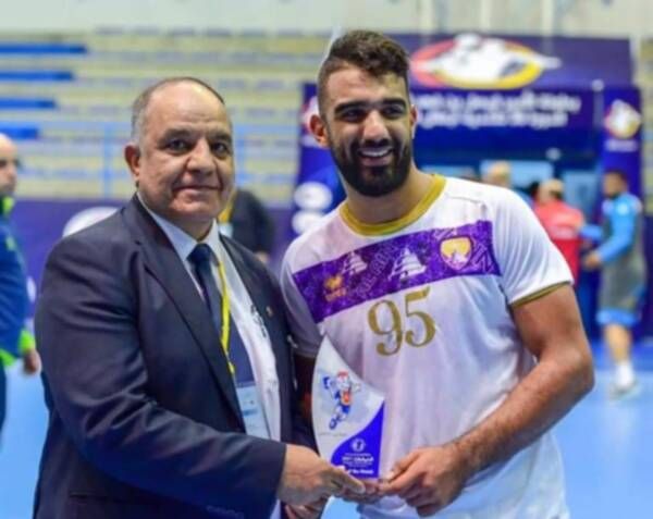 لاعب العين الإماراتي أفضل لاعب في المباراة