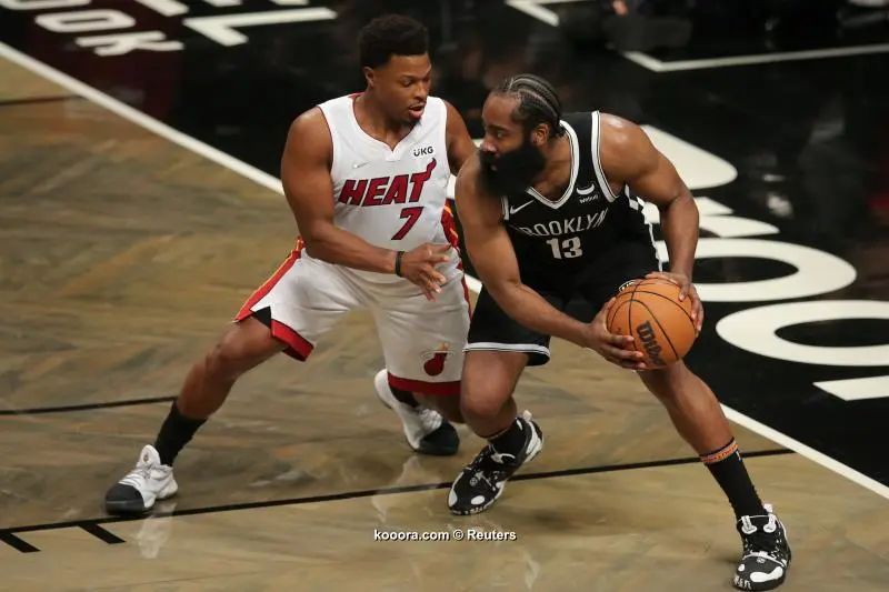 ?i=reuters%2f2021-10-28%2f2021-10-28t020633z_2081506335_mt1usatoday17040565_rtrmadp_3_nba-miami-heat-at-brooklyn-nets_reuters