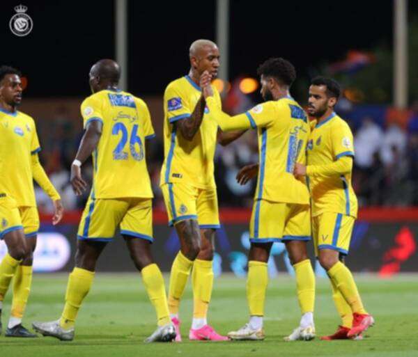 لاعبو النصر