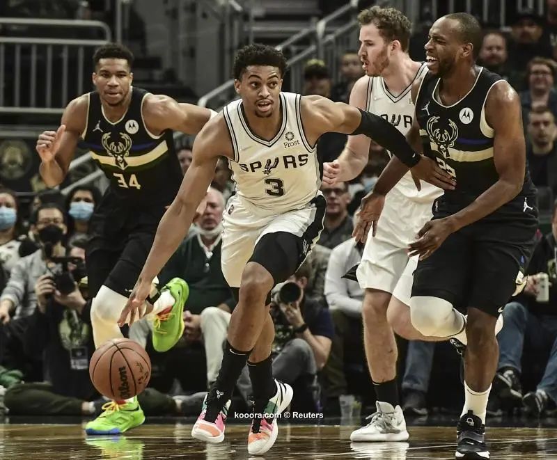 ?i=reuters%2f2021-10-31%2f2021-10-31t003732z_271460799_mt1usatoday17062212_rtrmadp_3_nba-san-antonio-spurs-at-milwaukee-bucks_reuters