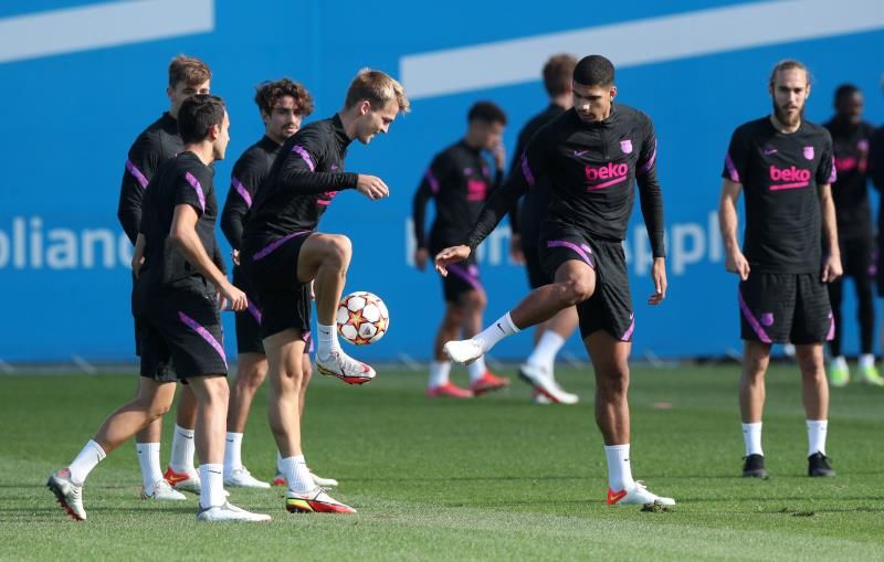 من مران برشلونة