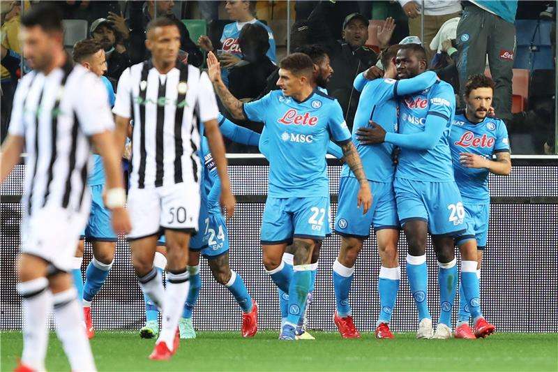 لاعبو نابولي