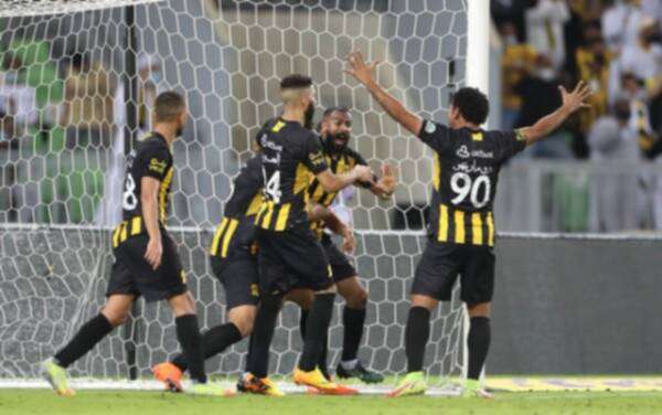 لاعبو اتحاد جدة