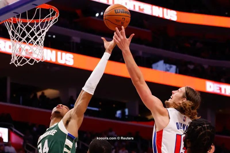 ?i=reuters%2f2021-11-03%2f2021-11-03t014441z_1284752468_mt1usatoday17081223_rtrmadp_3_nba-milwaukee-bucks-at-detroit-pistons_reuters