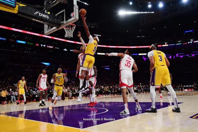 ?i=reuters%2f2021-11-03%2f2021-11-03t053555z_1152395072_mt1usatoday17082925_rtrmadp_3_nba-houston-rockets-at-los-angeles-lakers_reuters