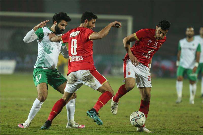 حمدي فتحي وأكرم توفيق