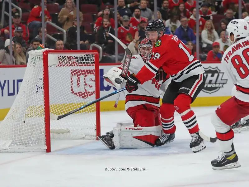 ?i=reuters%2f2021-11-04%2f2021-11-04t033211z_267931796_mt1usatoday17089112_rtrmadp_3_nhl-carolina-hurricanes-at-chicago-blackhawks_reuters