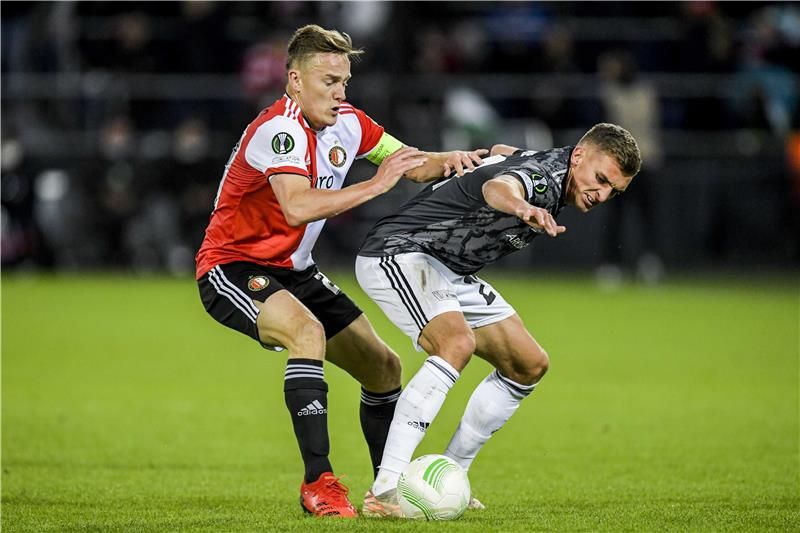 من لقاء الذهاب