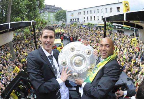 2011-05-152011-05-15t163706z_01_rlp106_rtridsp_3_soccer-germany_reuters