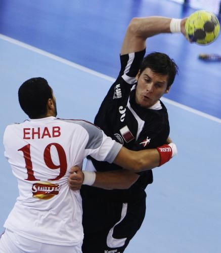 2011-05-152011-05-15t163605z_01_doh44_rtridsp_3_handball_reuters