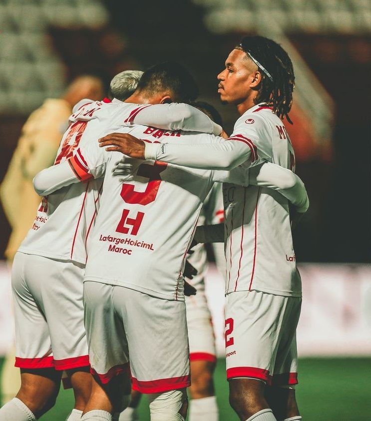 لاعبو الفتح 