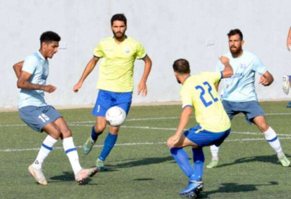 من الدوري