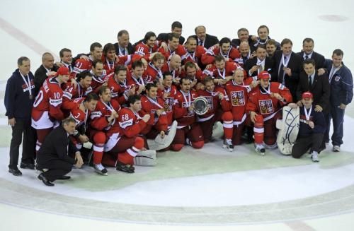2011-05-152011-05-15t175519z_01_imp57_rtridsp_3_ice-hockey-world_reuters
