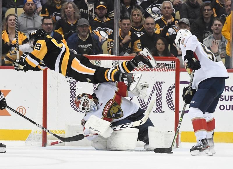 2021-11-12t031604z_524345476_mt1usatoday17143621_rtrmadp_3_nhl-florida-panthers-at-pittsburgh-penguins_reuters