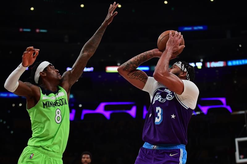 2021-11-13t063702z_1815233210_mt1usatoday17153291_rtrmadp_3_nba-minnesota-timberwolves-at-los-angeles-lakers_reuters