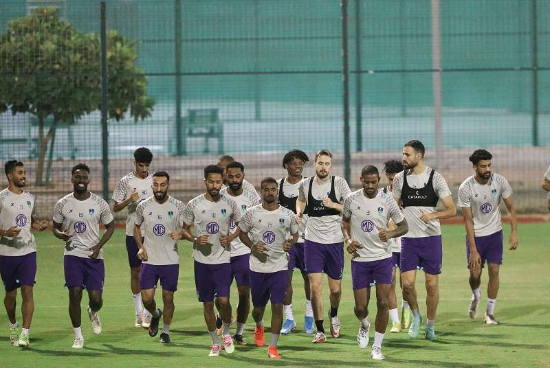 لاعبو الأهلي 