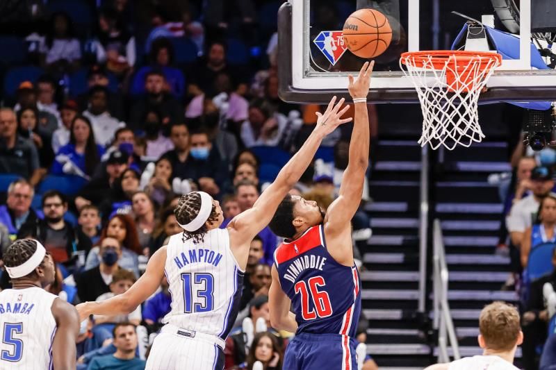2021-11-14t040004z_1575002560_mt1usatoday17160911_rtrmadp_3_nba-washington-wizards-at-orlando-magic_reuters