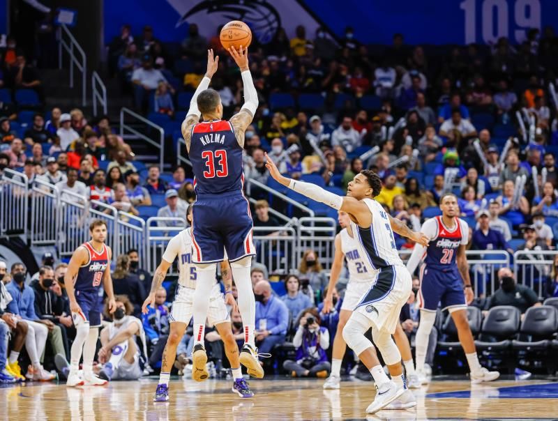 2021-11-14t030426z_1721103100_mt1usatoday17160457_rtrmadp_3_nba-washington-wizards-at-orlando-magic_reuters