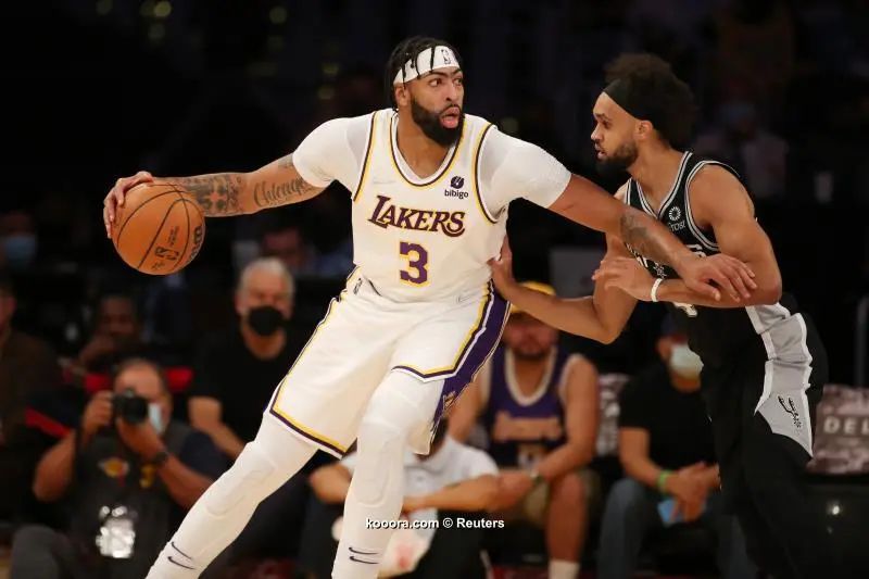 ?i=reuters%2f2021-11-14%2f2021-11-14t220219z_1176712713_mt1usatoday17165616_rtrmadp_3_nba-san-antonio-spurs-at-los-angeles-lakers_reuters