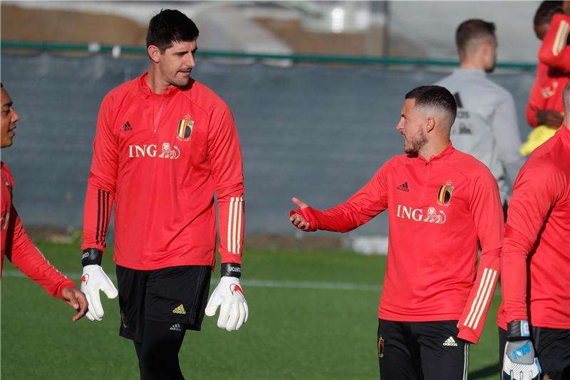 هازارد وكورتوا 