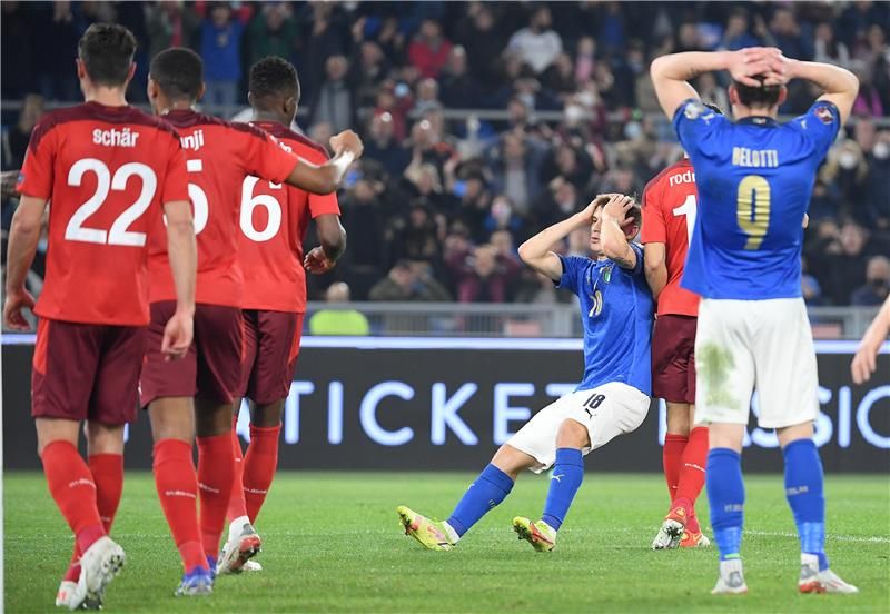 من مباراة إيطاليا وسويسرا