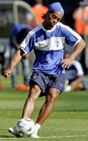 2006-06-12t175122z_01_wcpw16_rtridsp_2_sport-soccer-world