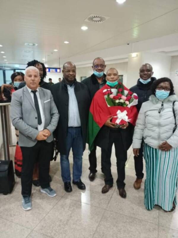 من الاستقبال