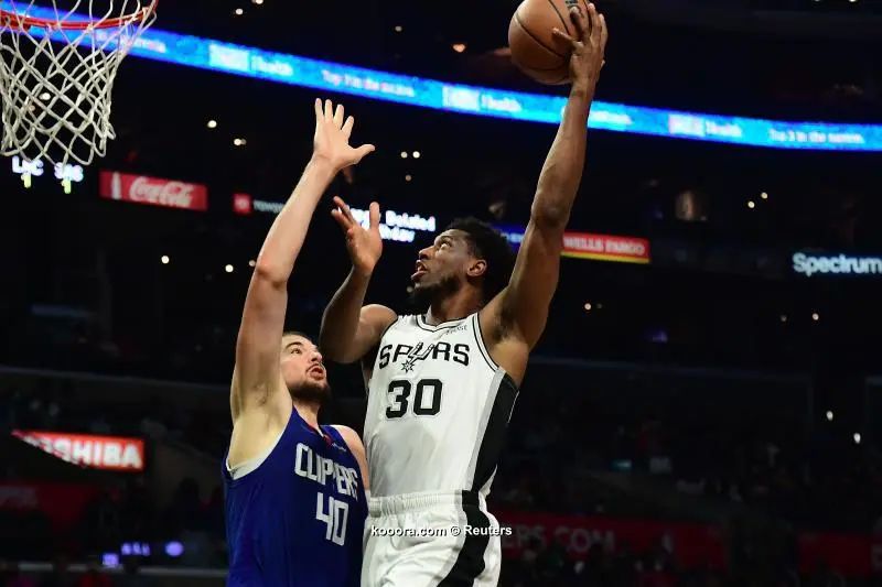 ?i=reuters%2f2021-11-17%2f2021-11-17t055652z_122106008_mt1usatoday17178590_rtrmadp_3_nba-san-antonio-spurs-at-los-angeles-clippers_reuters