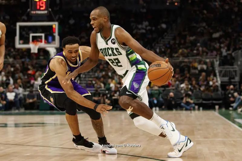 ?i=reuters%2f2021-11-18%2f2021-11-18t022555z_1199607990_mt1usatoday17182675_rtrmadp_3_nba-los-angeles-lakers-at-milwaukee-bucks_reuters