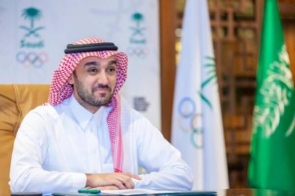 الأمير عبد العزيز الفيصـل