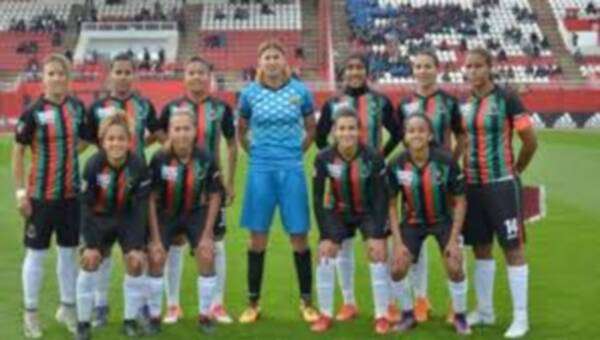 لاعبات الجيش الملكي