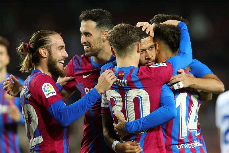 لاعبو برشلونة