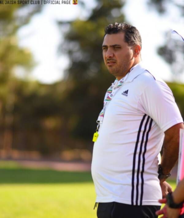 أحمد عزام