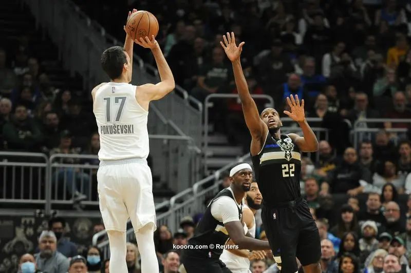 ?i=reuters%2f2021-11-20%2f2021-11-20t040141z_368394245_mt1usatoday17195412_rtrmadp_3_nba-oklahoma-city-thunder-at-milwaukee-bucks_reuters