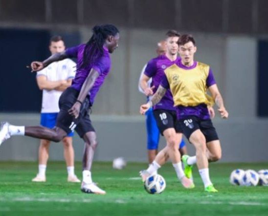 جانب من تدريبات الهلال