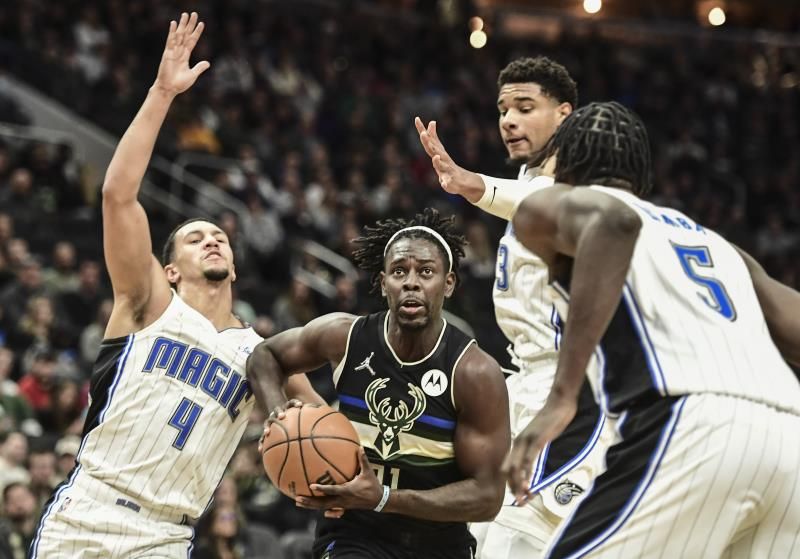 2021-11-21t022224z_310054148_mt1usatoday17204075_rtrmadp_3_nba-orlando-magic-at-milwaukee-bucks_reuters