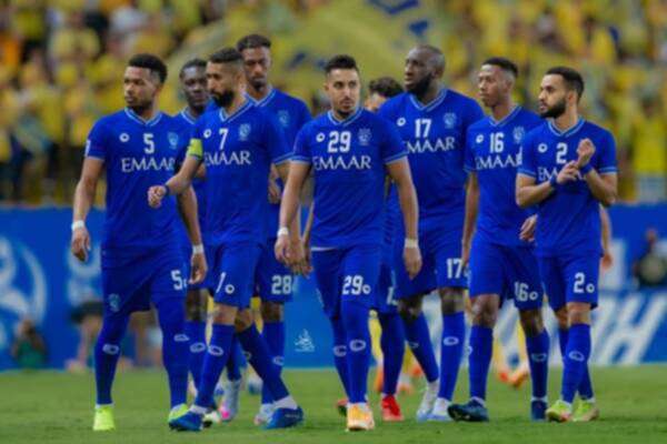 لاعبو الهلال