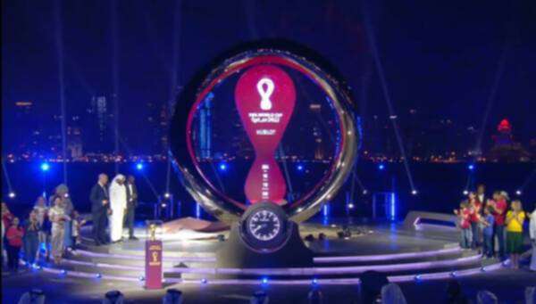 من الاحتفالية