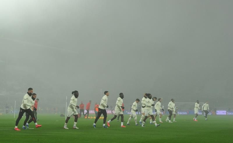 لاعبو ميلان