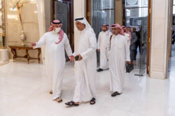 من الاستقبال